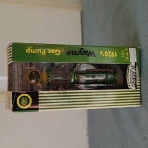 🚜 1920 Wayne Gas Pump